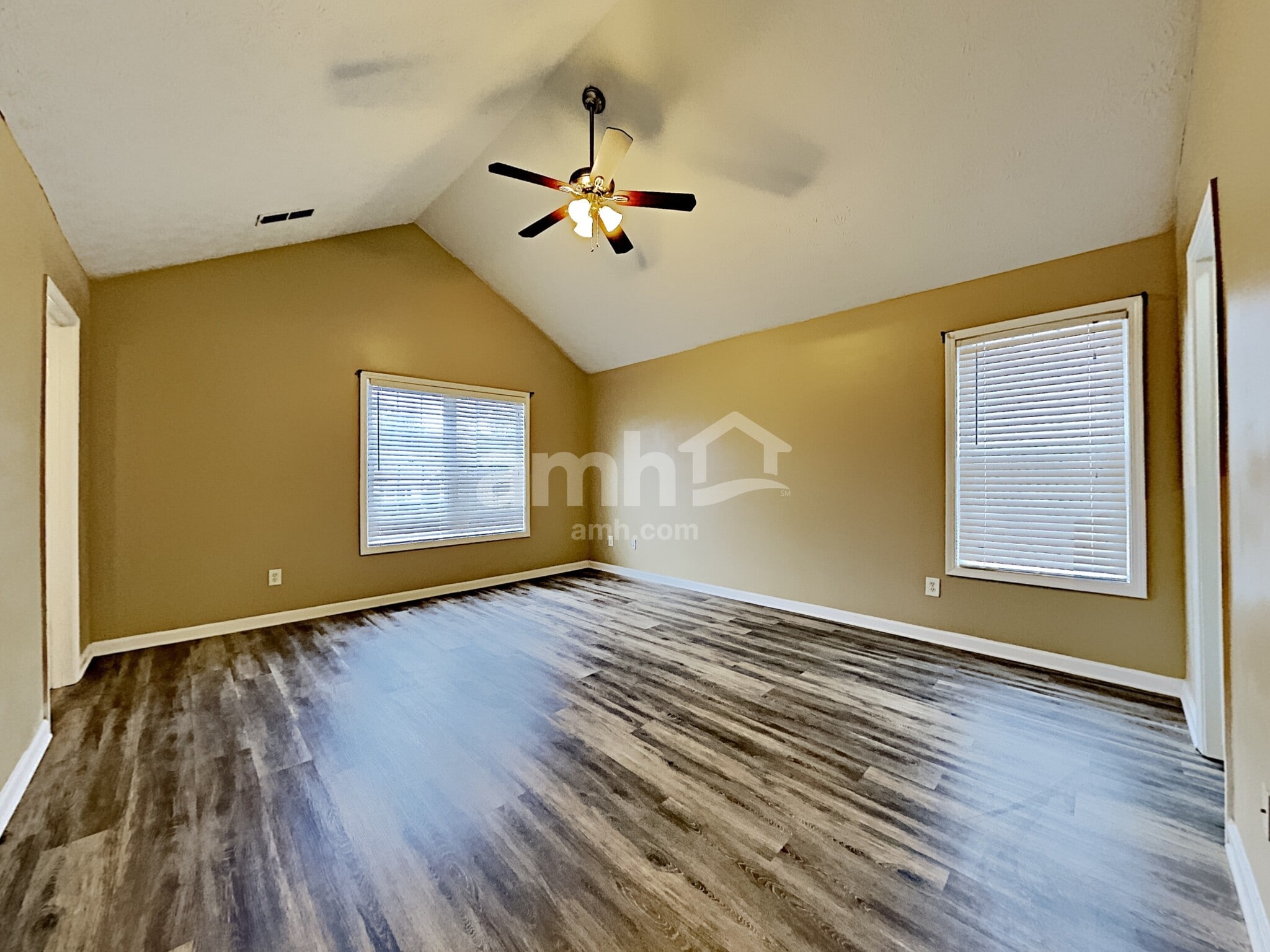 Building Photo - 3174 Baymount Way