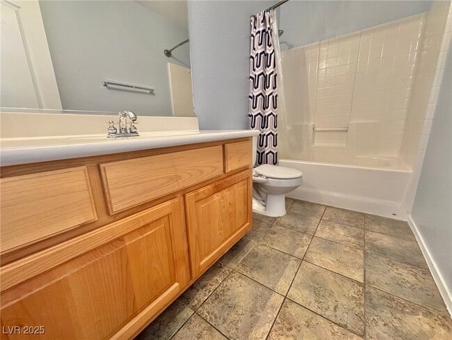 Building Photo - 2276 Chestnut Ranch Ave