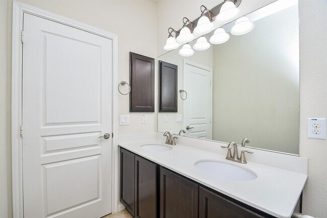 Building Photo - 30217 Live Oak Way