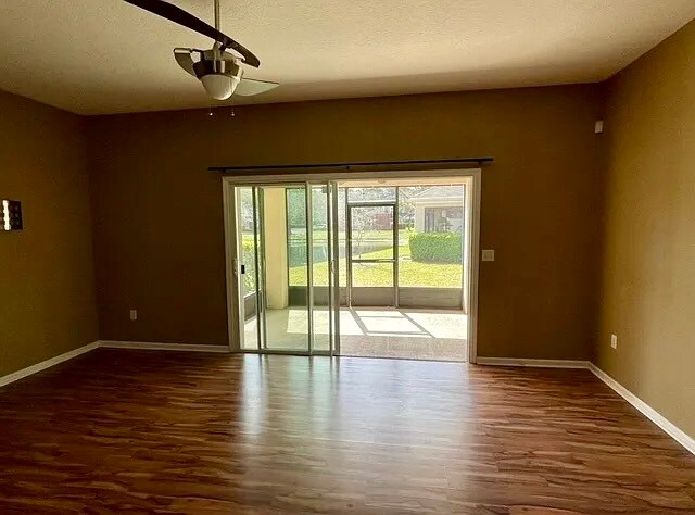 Building Photo - 5934 Pavilion Dr