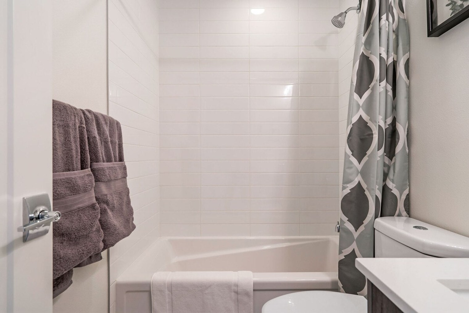 Building Photo - 1835 14th Ave