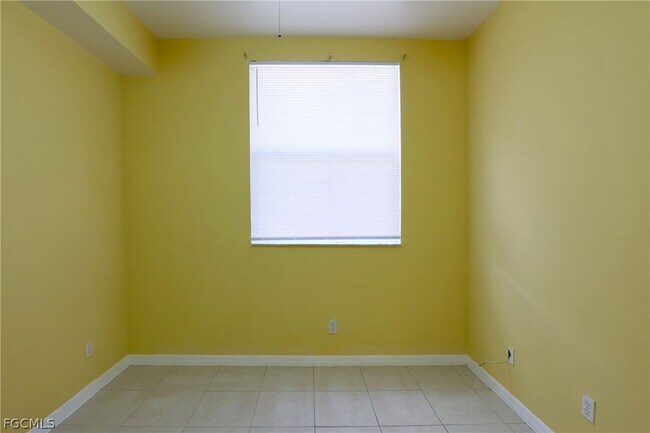 Building Photo - 4259 Bellasol Cir