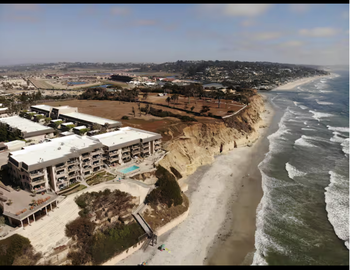 Building Photo - 763 Pacific Surf Dr