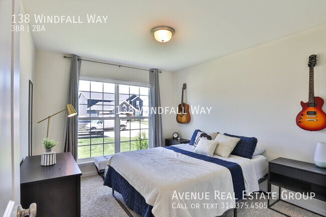 Building Photo - 138 Windfall Wy