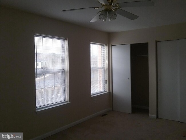 Building Photo - 8422 Ashford Blvd