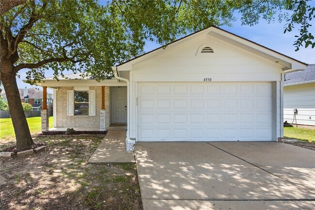 Building Photo - 4330 Spring Garden Dr