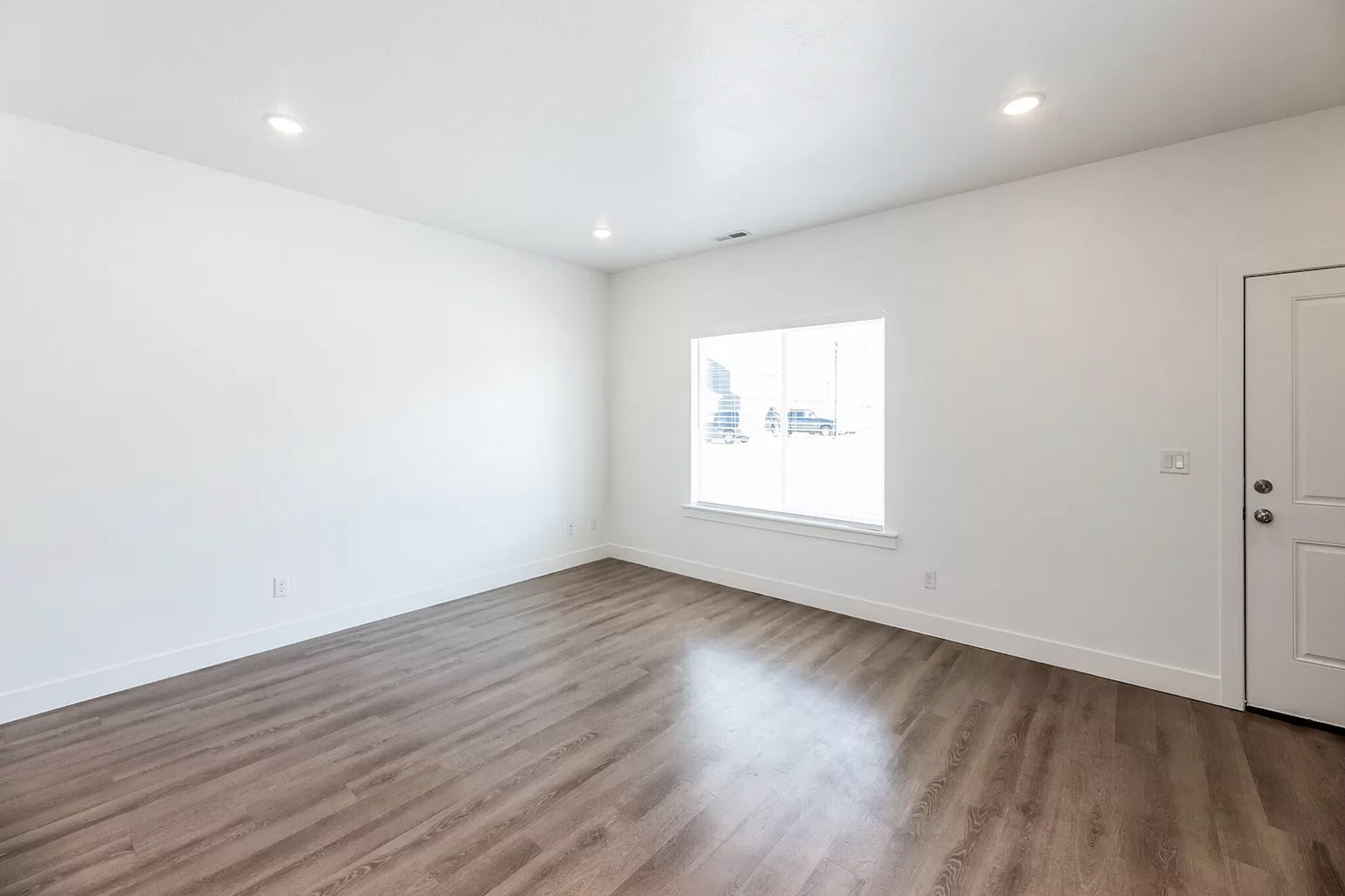 Building Photo - 335 S 1540 E