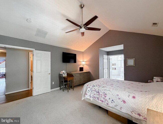 Building Photo - 23118 Silverberry Way