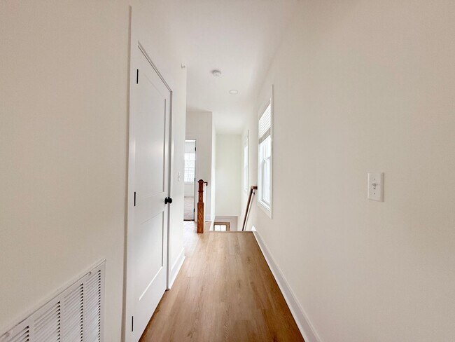 Building Photo - Modern 3-Bedroom Home with Flex Room and Resort-Style Amenities at Highbury