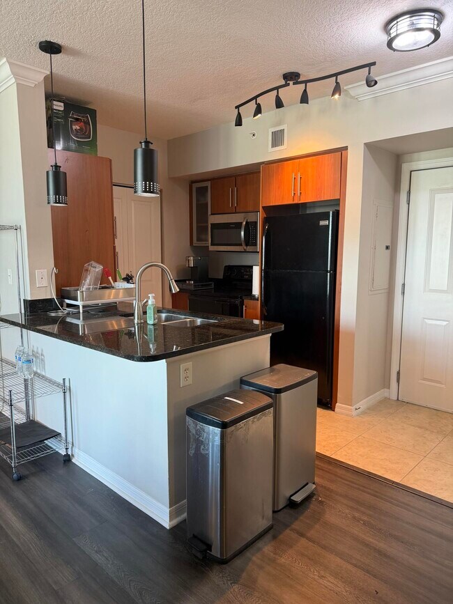 Building Photo - 600 S Dixie Hwy