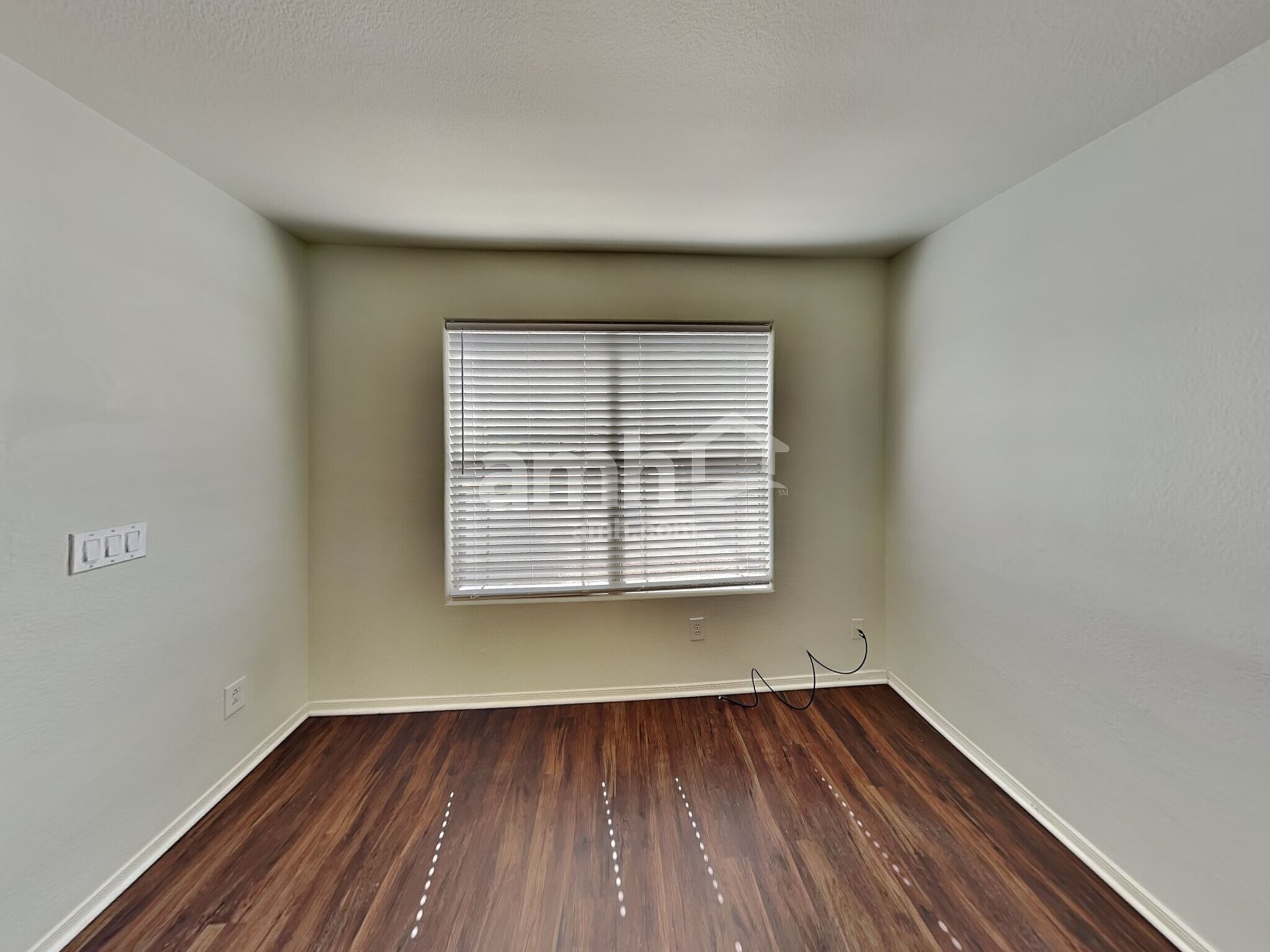 Building Photo - 7830 E Onza Ave