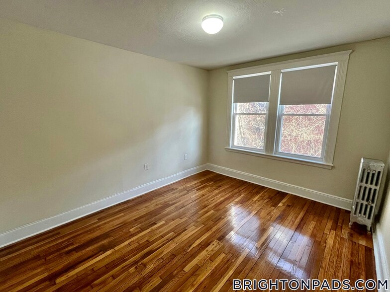 Building Photo - 1626 Commonwealth Ave