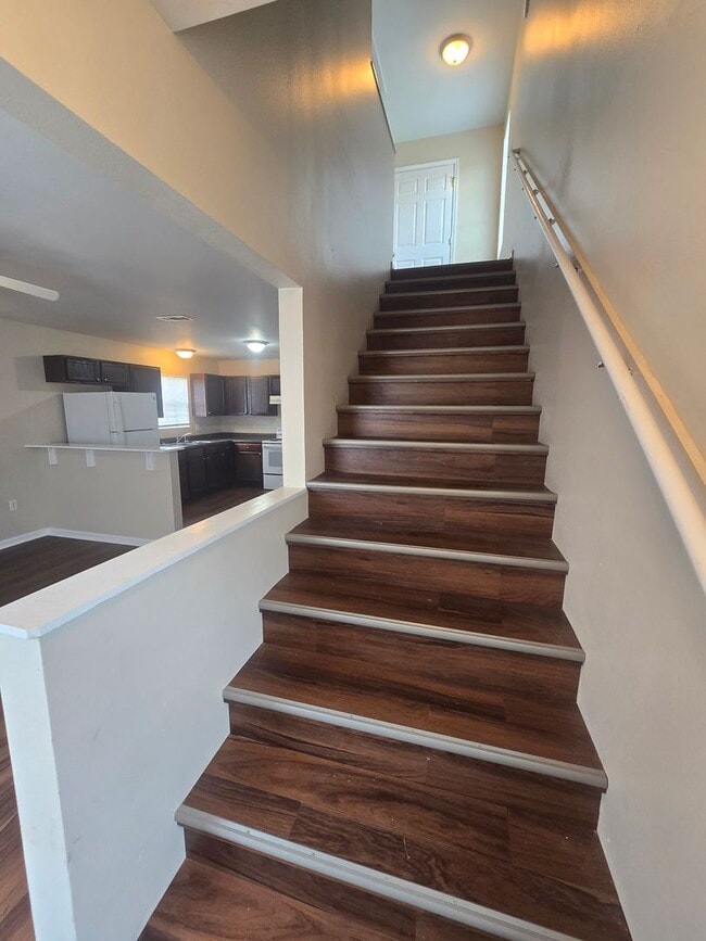 Building Photo - Charming 2 Bedroom Single Family Home