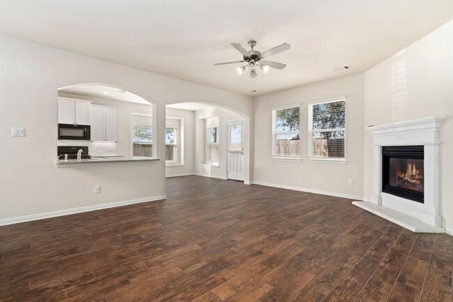 Building Photo - 24727 Lake Basin Ct