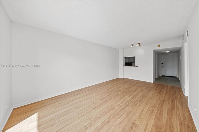 Building Photo - 7900 Camino Cir