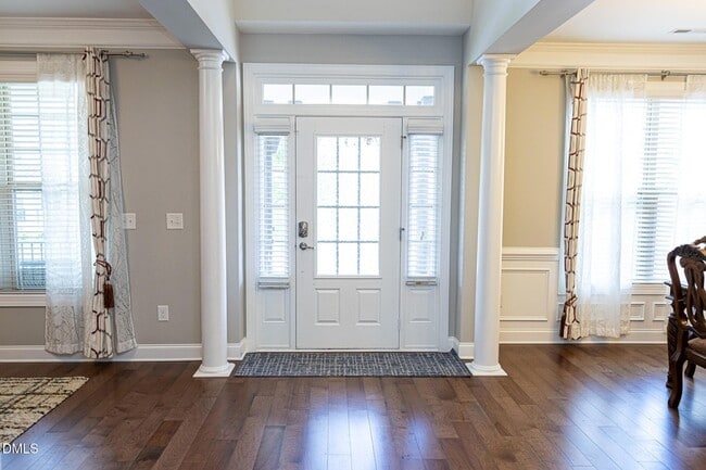 Building Photo - 5016 Trembath Ln