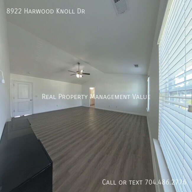 Building Photo - 8922 Harwood Knoll Dr