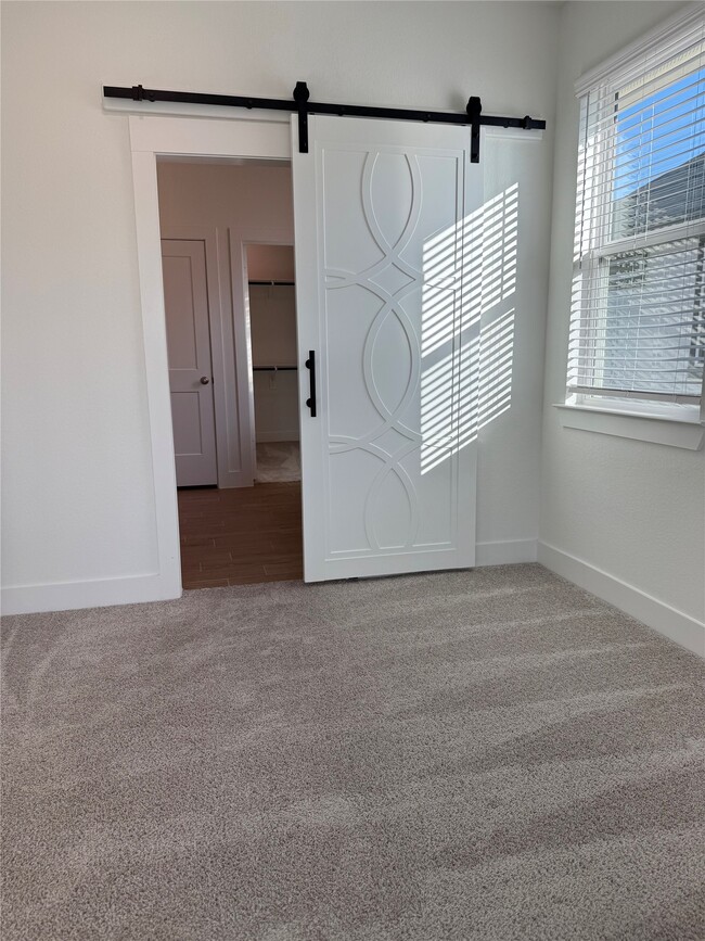 Building Photo - 1442 Shaded Rock Dr