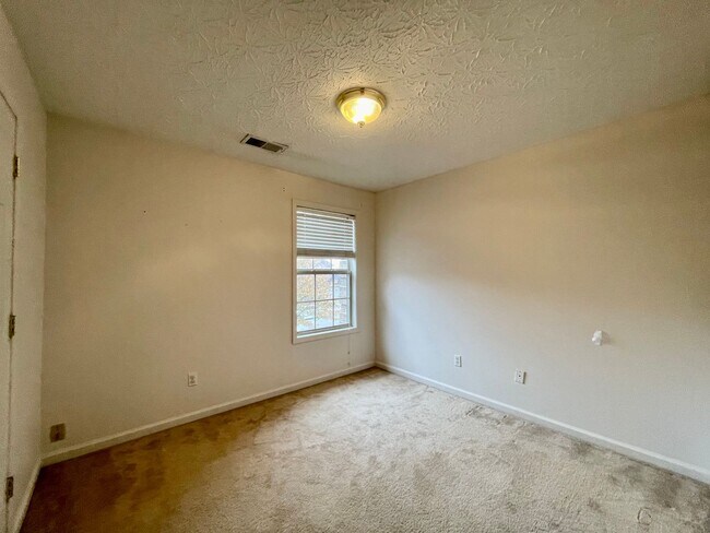 Building Photo - COMING SOON! Lovely, Upscale Home! All Electric, Garage, Fenced Backyard