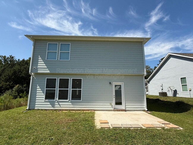 Building Photo - 112 Hunts Ml Cir