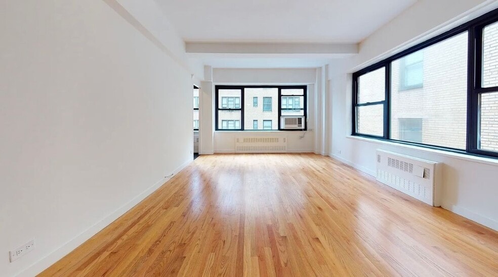 Building Photo - EAST 55 STREET