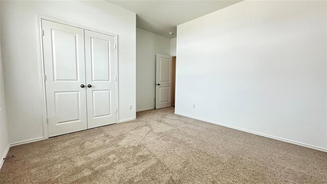 Building Photo - 187 Jeffers