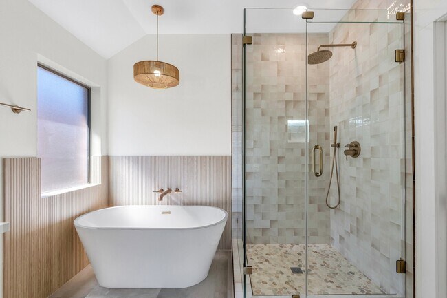 Building Photo - 23135 Tranquil Spring Ln