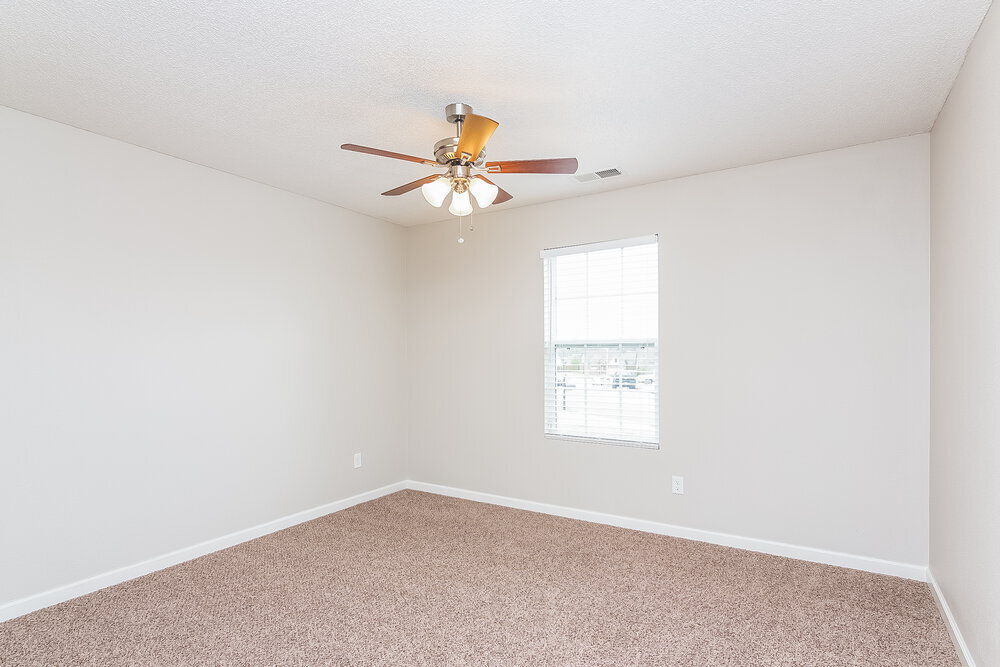Building Photo - 10892 Blake Cir