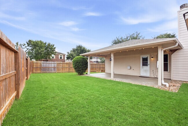 Building Photo - 20502 Holly Barr Ln