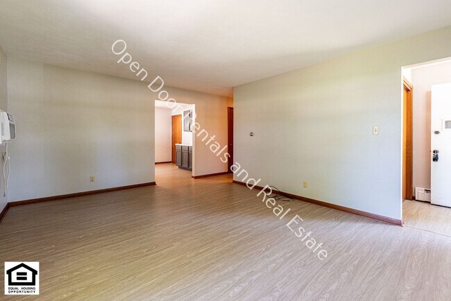 Building Photo - 5121 Ardmore Ave