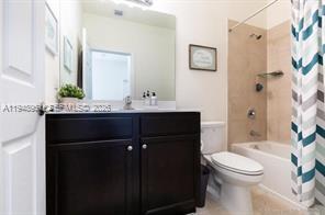 Building Photo - 10034 W 32nd Ln