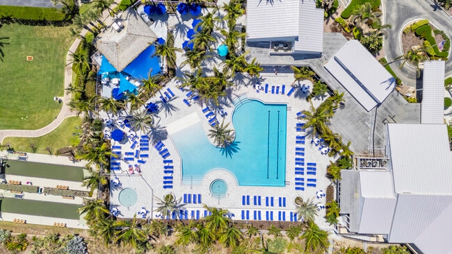Building Photo - 2400 S Ocean Dr