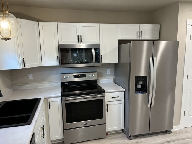 Building Photo - 209 N 22nd St