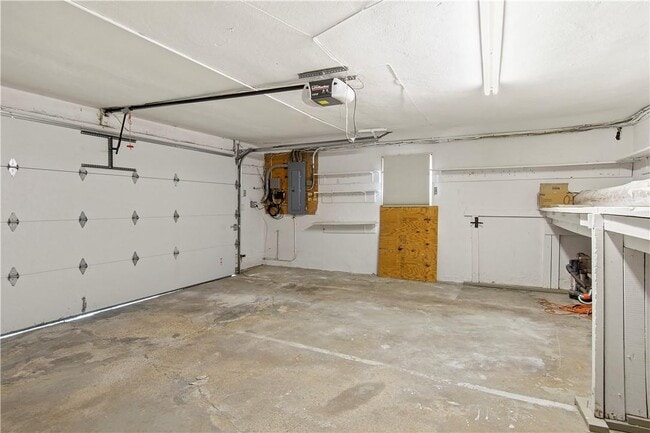Building Photo - 372 Heathcote Rd