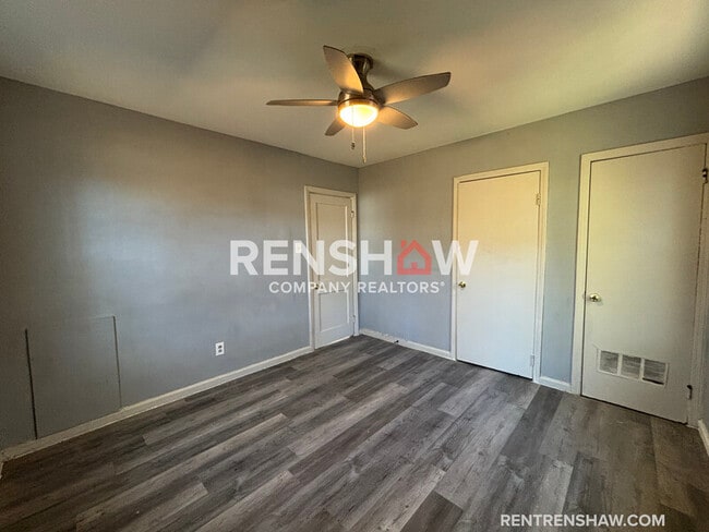 Building Photo - 3102 Allison Ave