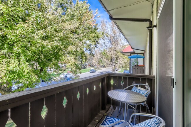 Building Photo - Charming Boulder Condo with Deck, Steps to...