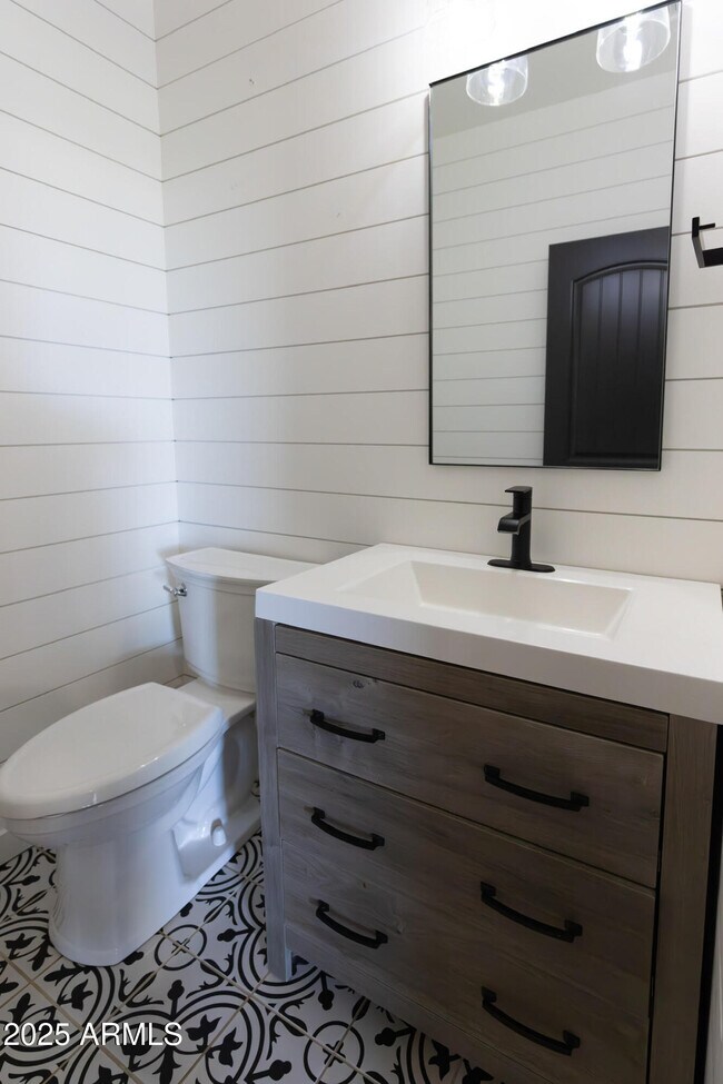 Building Photo - 26603 N 75th Dr