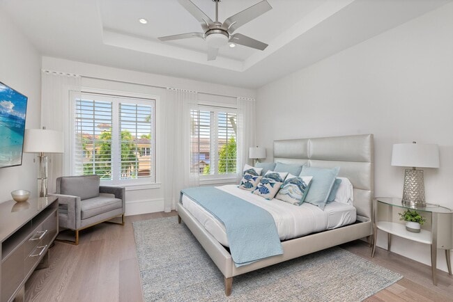 Building Photo - 863 Enfield St