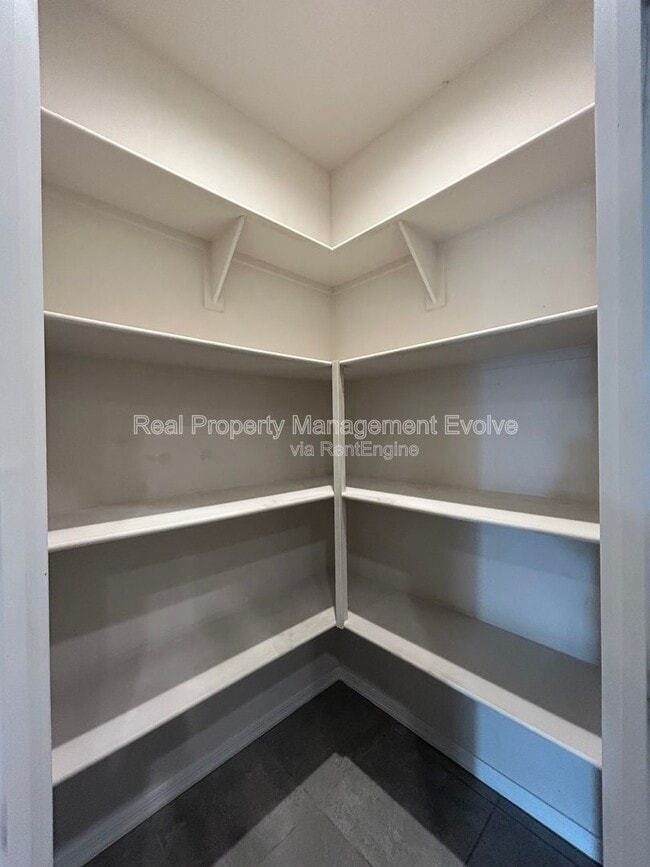 Building Photo - 17655 W Pueblo Ave