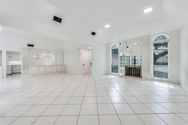 Building Photo - 3805 Brookhaven Cir