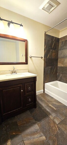 Building Photo - 51 N Champlain St