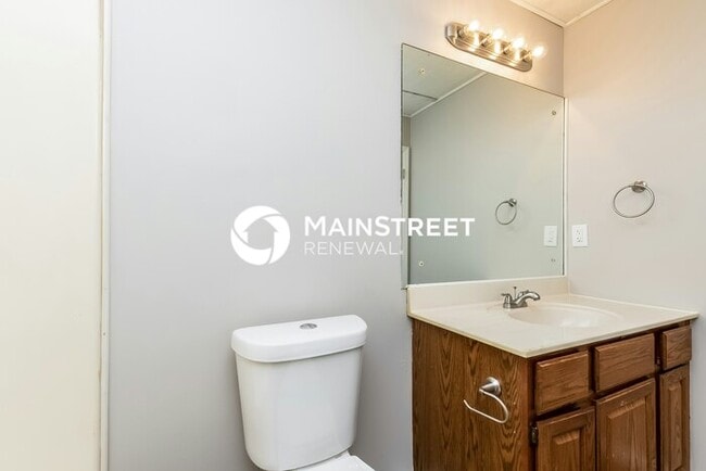 Building Photo - 4 Bedroom Pet-Friendly Home in Loganville, GA with Main Street Renewal