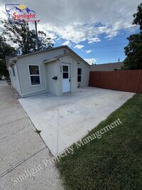Building Photo - 2 Bed 1 Bath Single Family