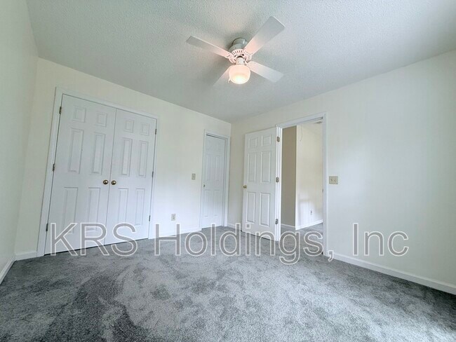 Building Photo - 1208 Tobacco Barn Rd