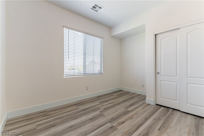 Building Photo - 12333 Silvana St