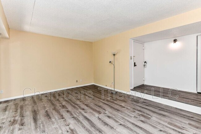 Building Photo - 11831 Shire Ct
