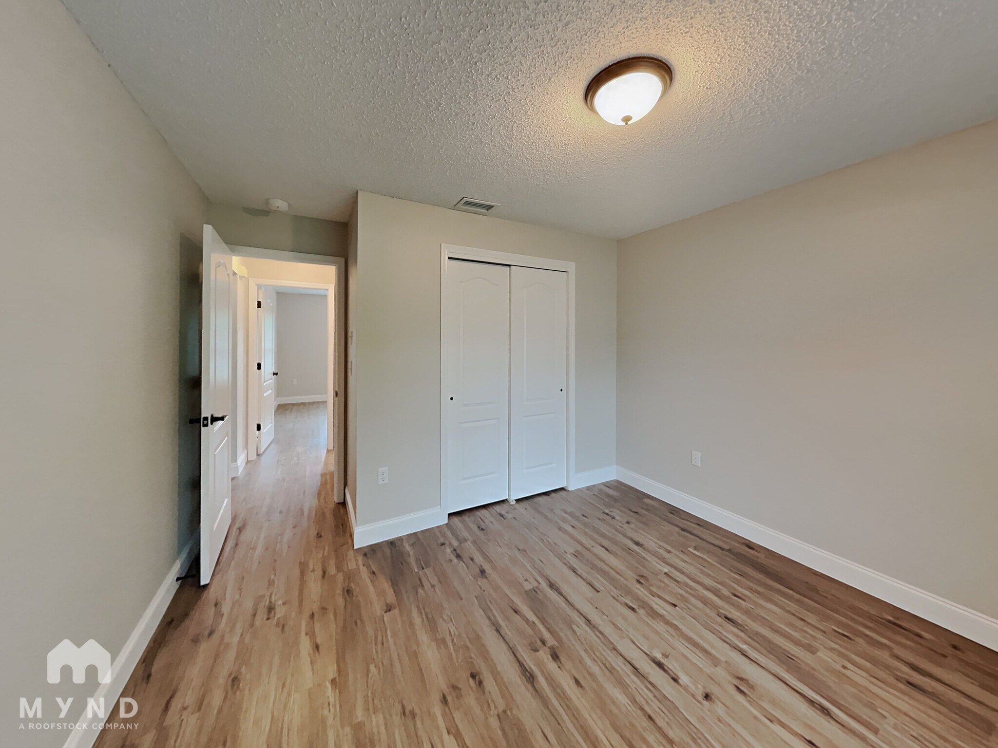 Building Photo - 2069 Banbury Ln