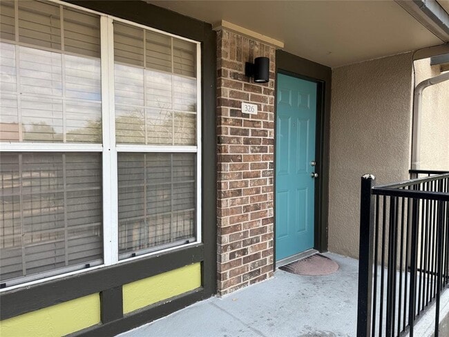 Building Photo - 7685 Northcross Dr