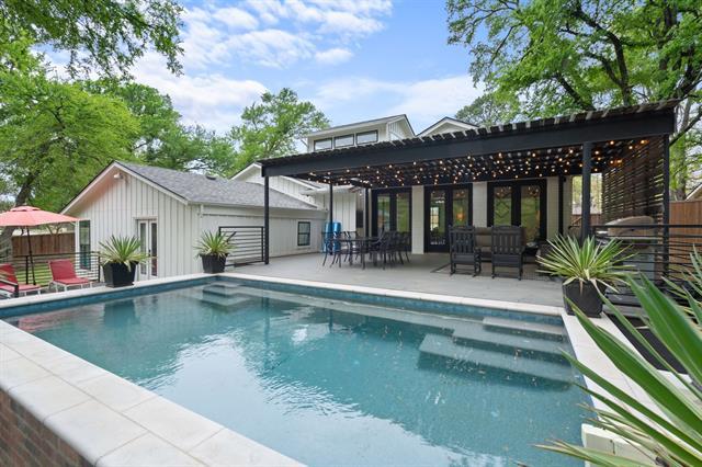 Building Photo - 1704 Silverside Dr