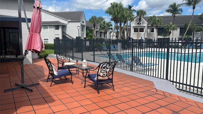 Building Photo - 15051 SW 103rd Ln